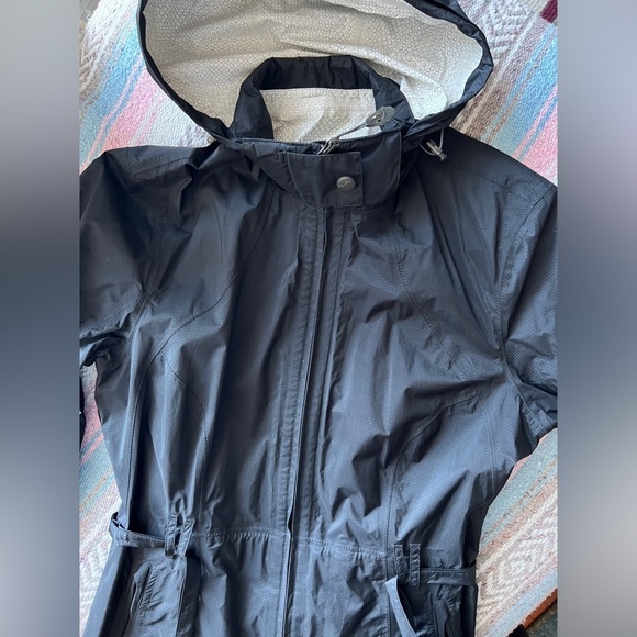 Eddie Bauer Womens Travel Hiking Outdoors Waterproof Black Rain Jacket Small - Picture 5 of 13